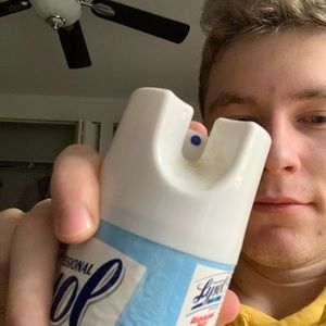 Meet your Posher, Eli